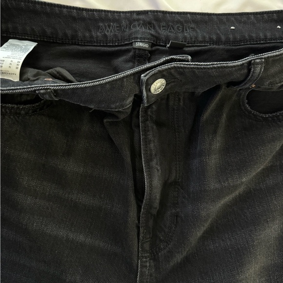 Black American Eagle high rise jeans size 14 - Picture 3 of 5